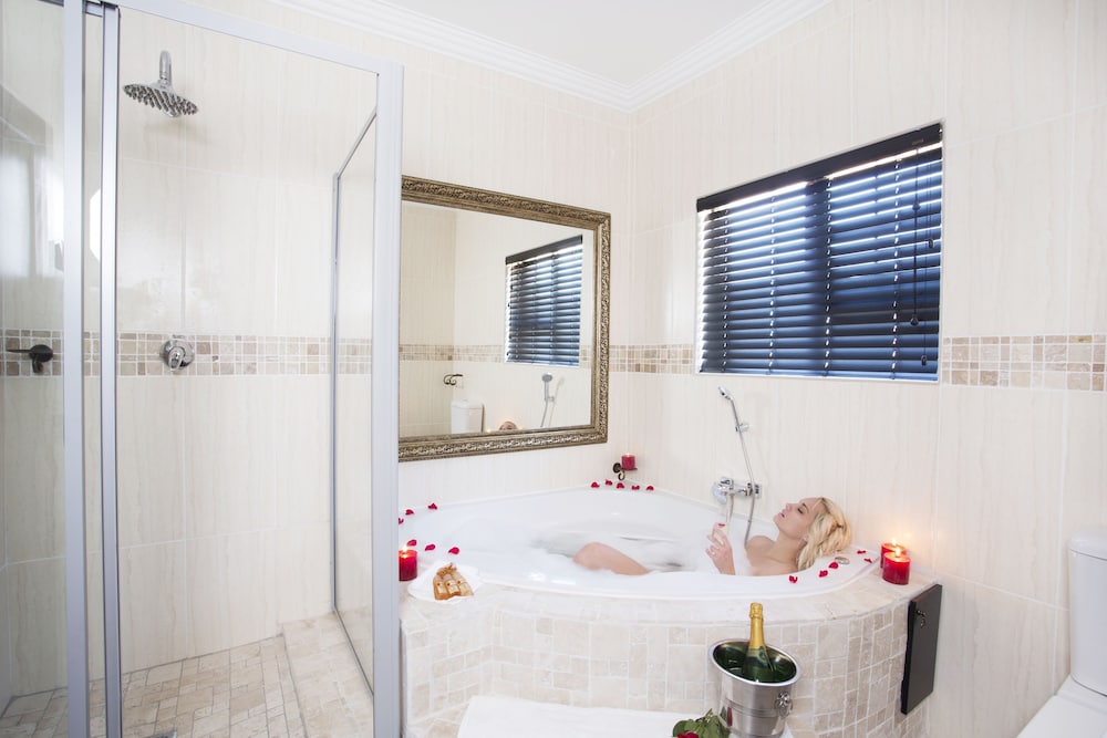 Eco Park Lodge 22/45
