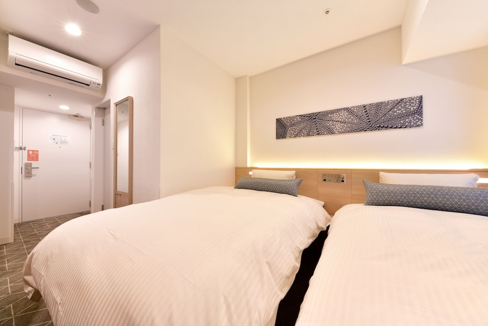 Vessel Inn Sakae Ekimae 9/66