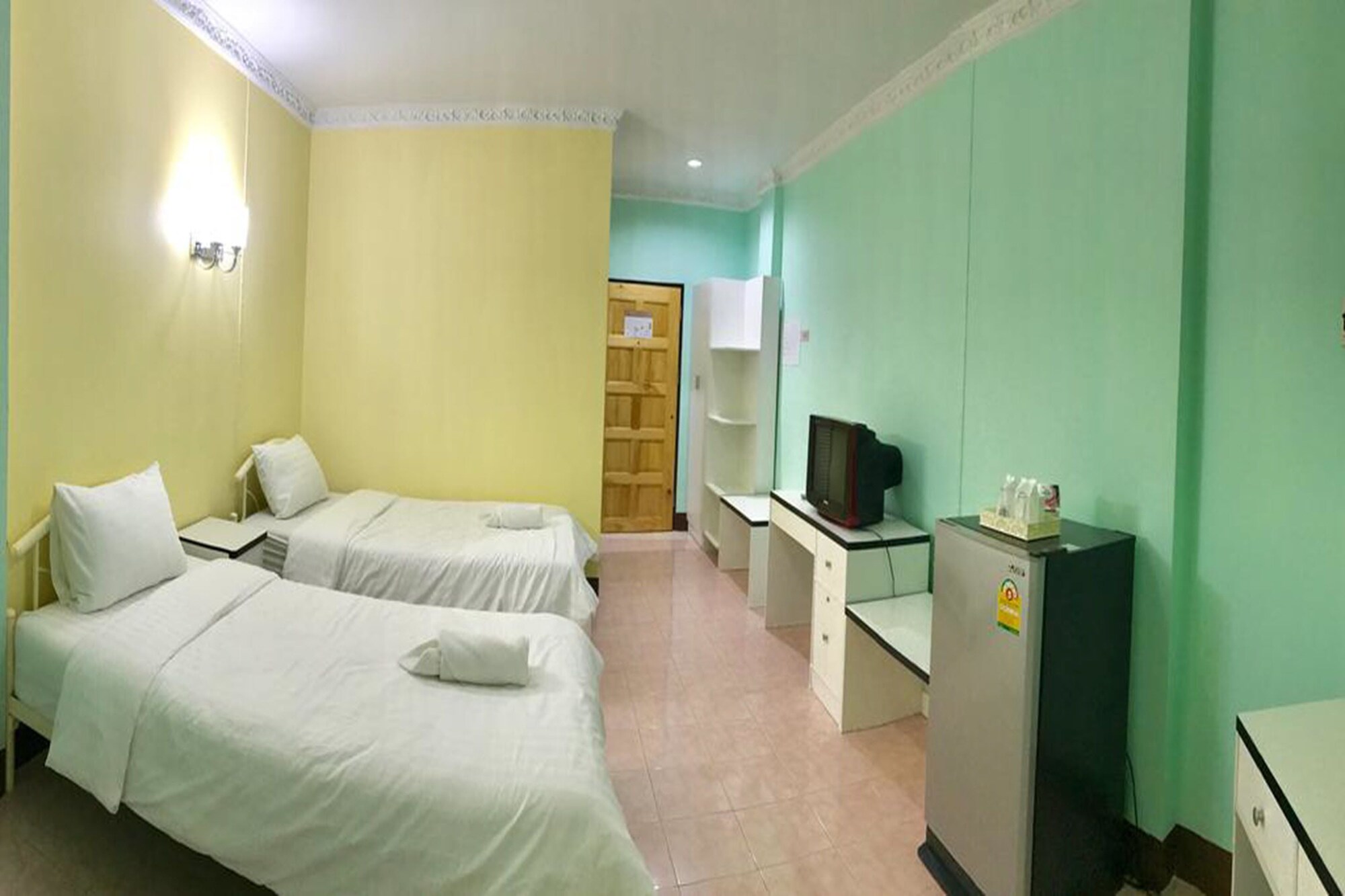 STANDARD, TWIN BEDS