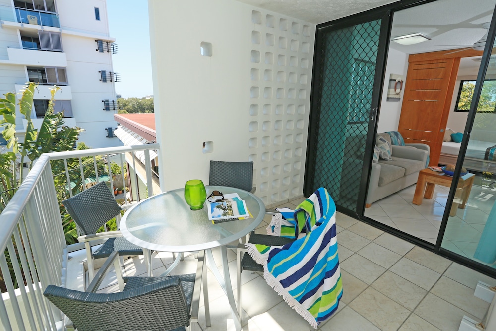 Beach Club Resort 48/71