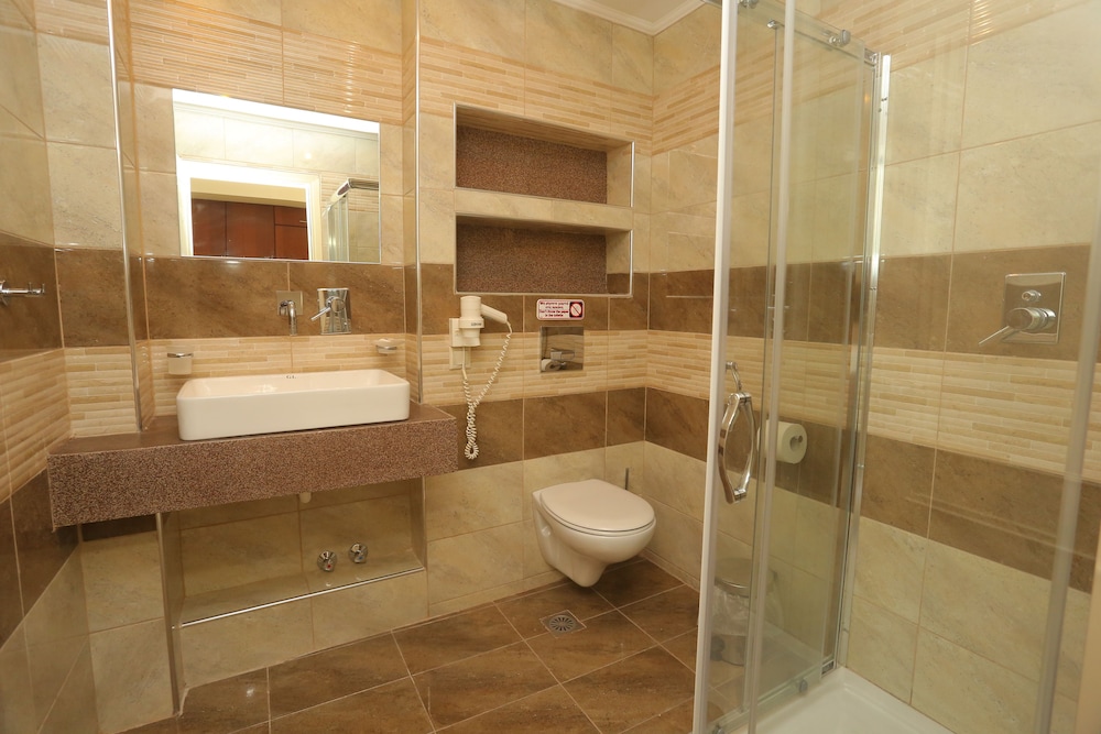 Hotel Tropical 23/72