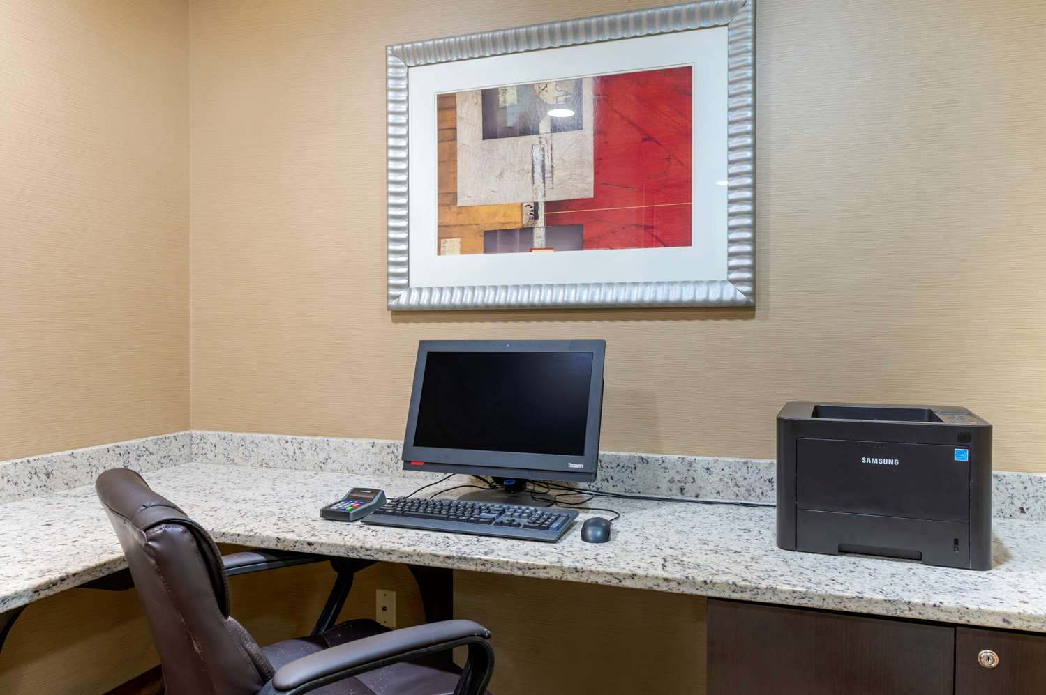 Comfort Suites Columbus Expo Center OH 14/17