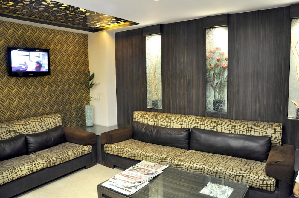 Crystal Inn Hotel 34/50