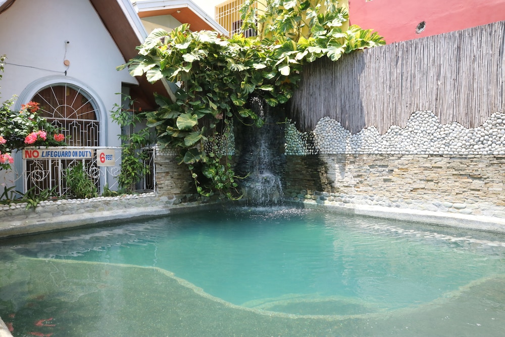 Simon's Heritage Resort 53/61