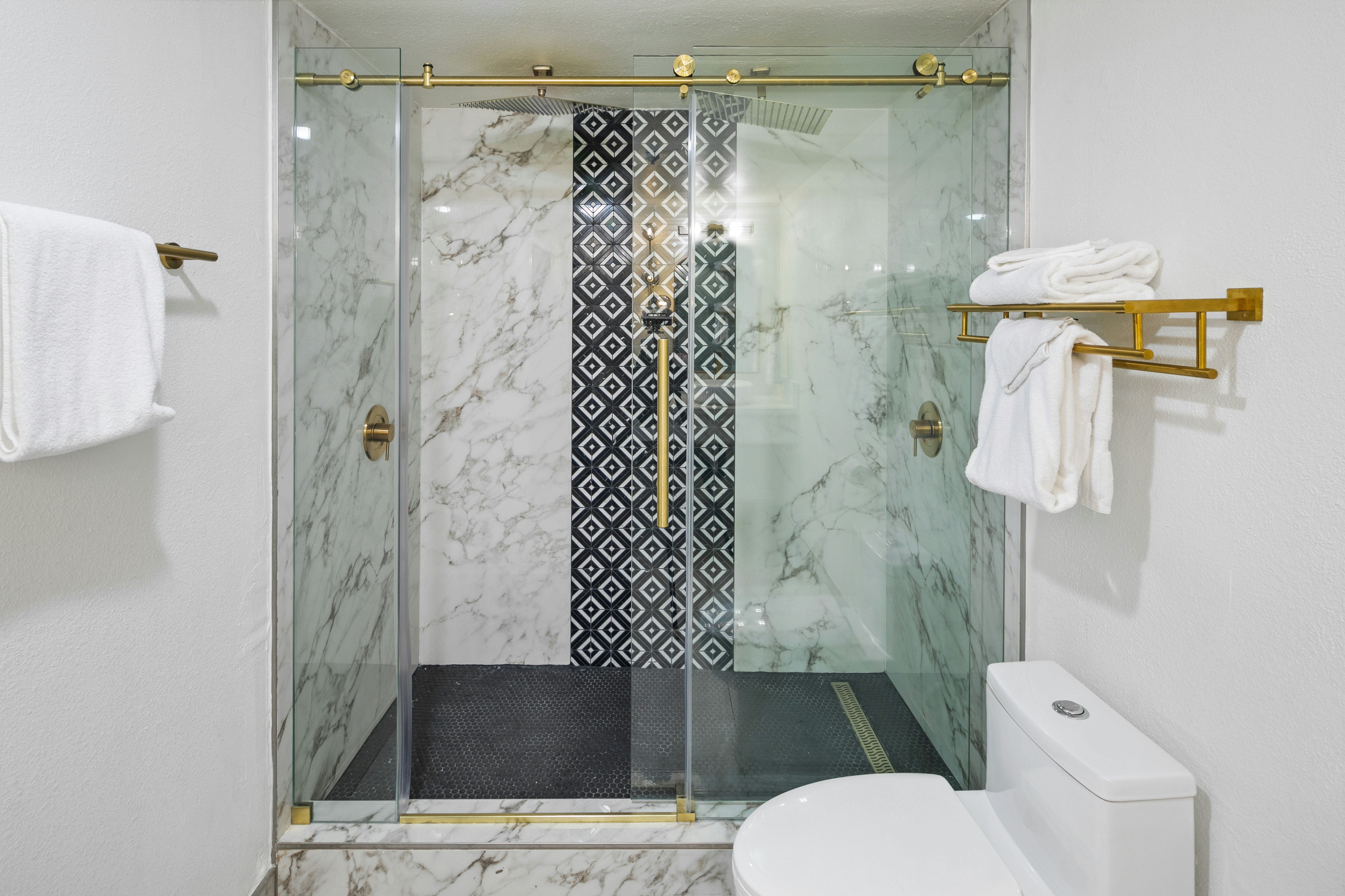 Art Hotel Laguna Beach 39/41