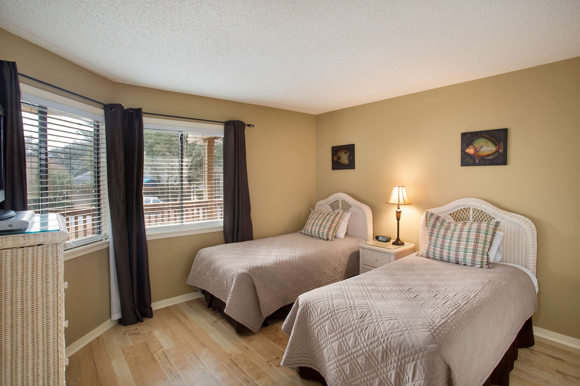 2 Bedrooms, Lodge, Suite, Lake View