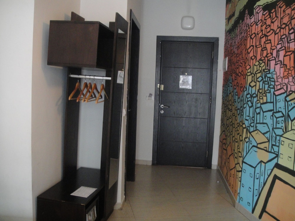 Art Hotel 7/50