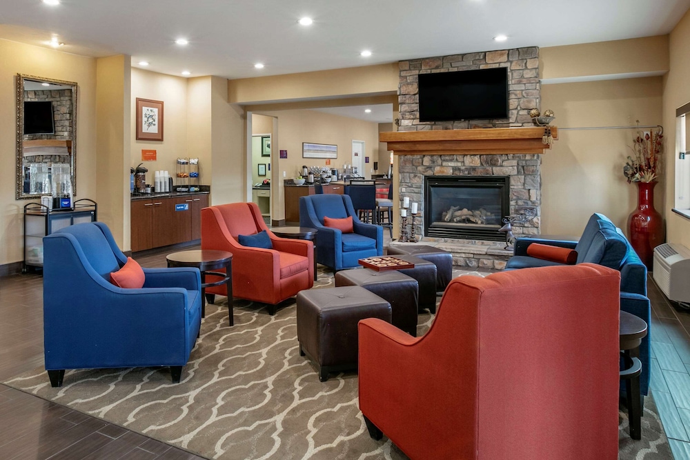 Comfort Inn Fort Collins North 25/32