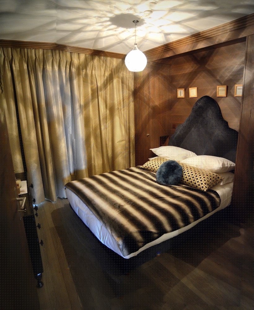 Chalet RoyAlp Hotel & Spa 42/86