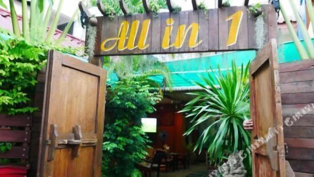 All In 1 Guesthouse Chiang Mai 6/74