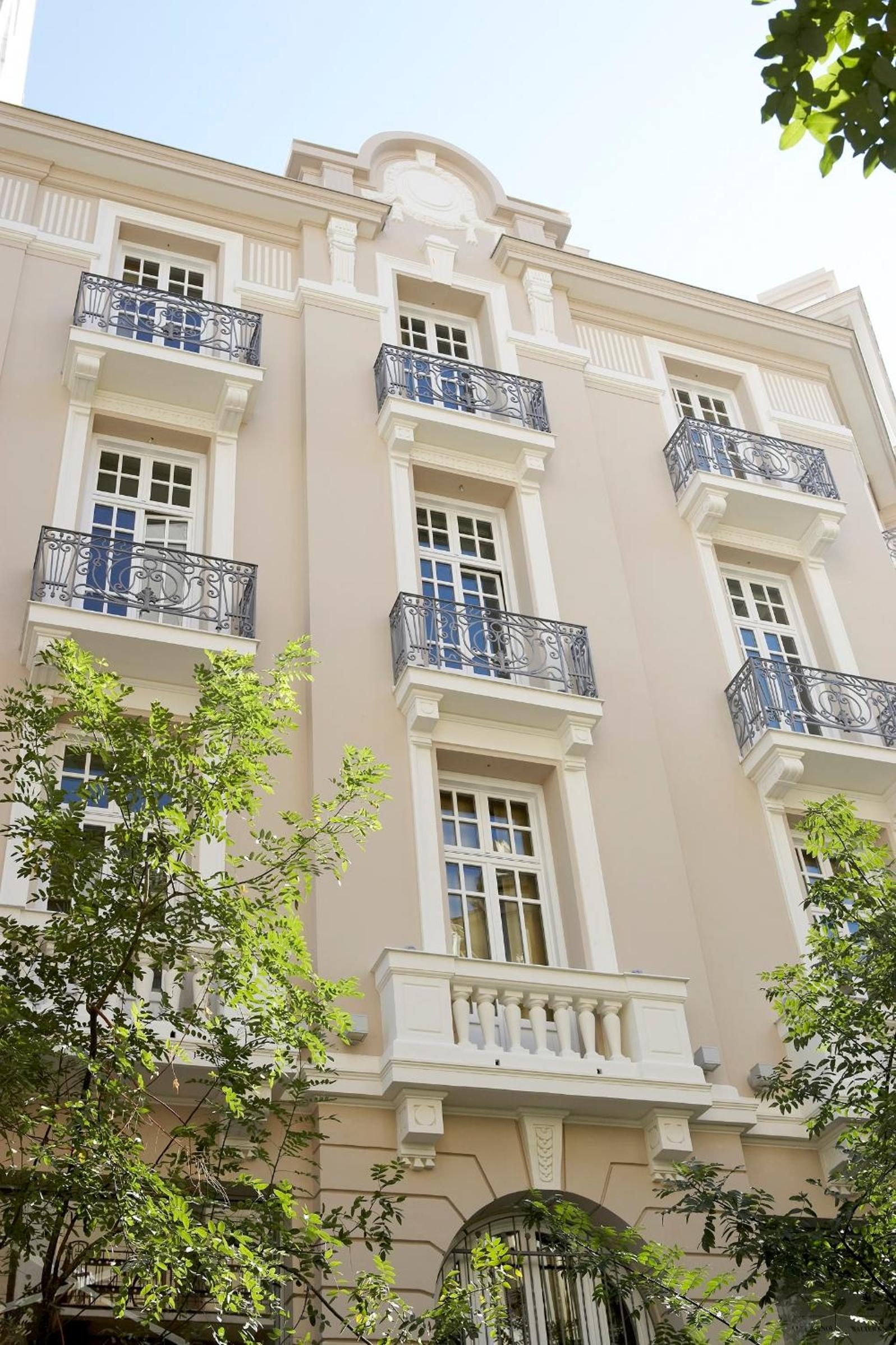 Excelsior Hotel 13/60