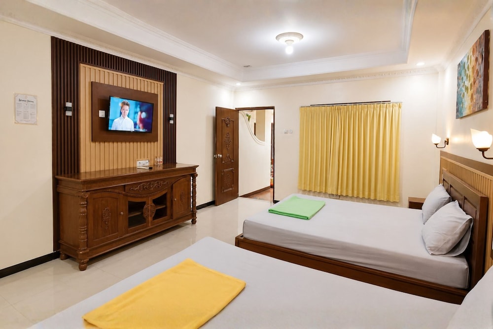 Satya Graha Hotel 26/79