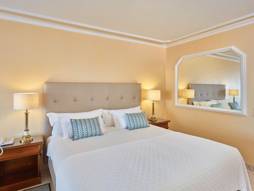 Ria Park Garden Hotel 4/67