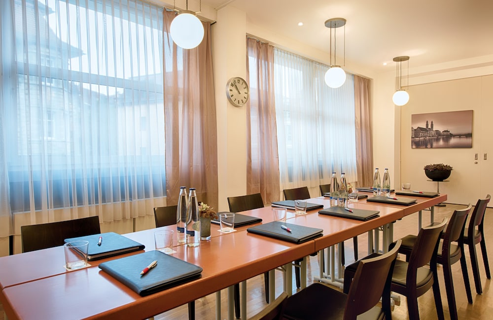 Leonardo Boutique Hotel Rigihof Zurich 71/74
