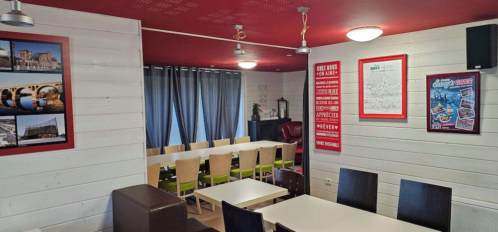 Brit Hotel Albi 38/49