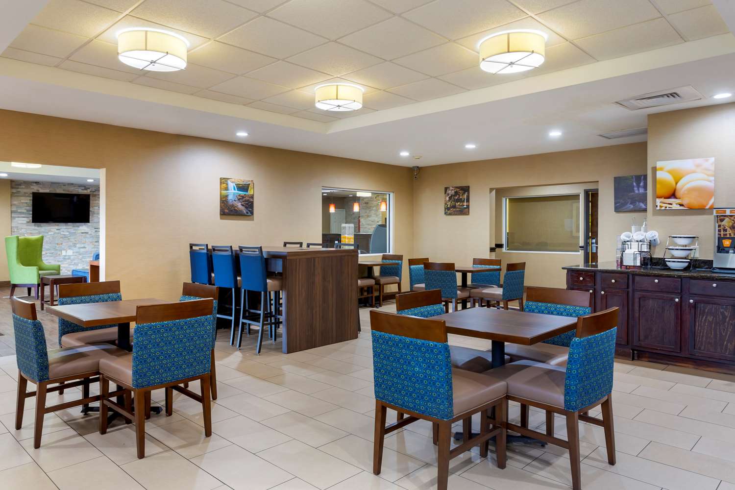 Comfort Inn Marion 30/40
