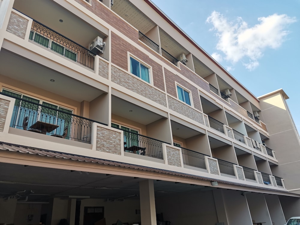 Harmony Inn 6/50