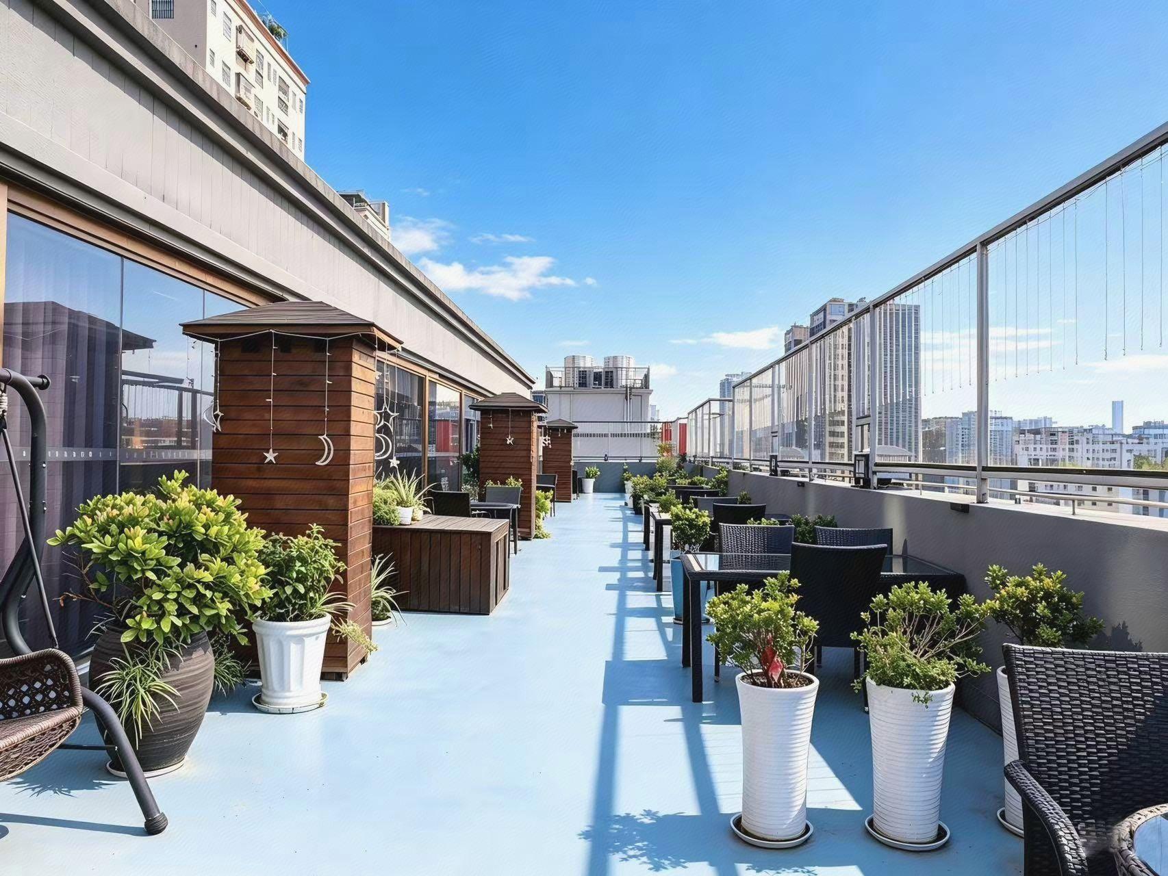 Lavande Hotel(Shenzhen North Railway Station Longhua Foxconn Headquarters Store) 13/41