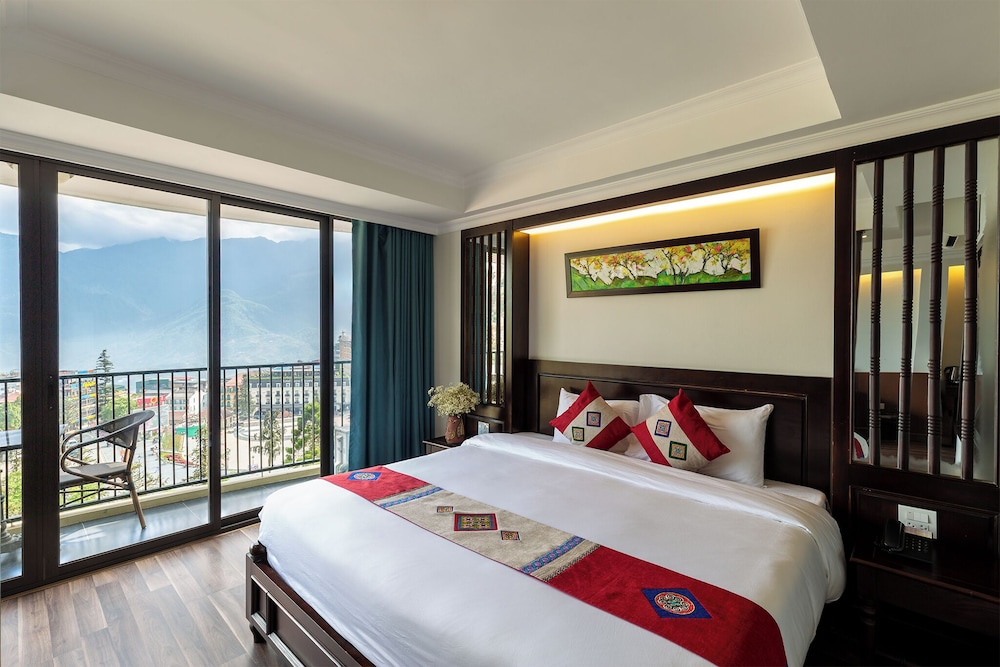 SUITE, MOUNTAIN VIEW
