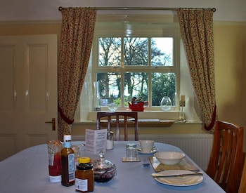 Wortley Cottage Guest House 46/58