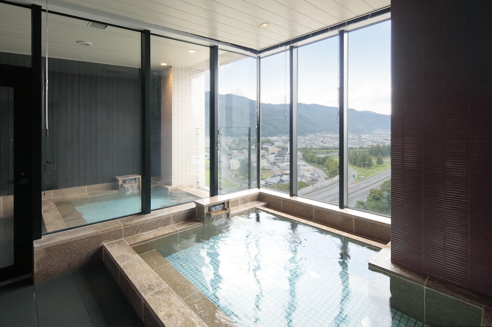 Candeo Hotels Chino 53/60