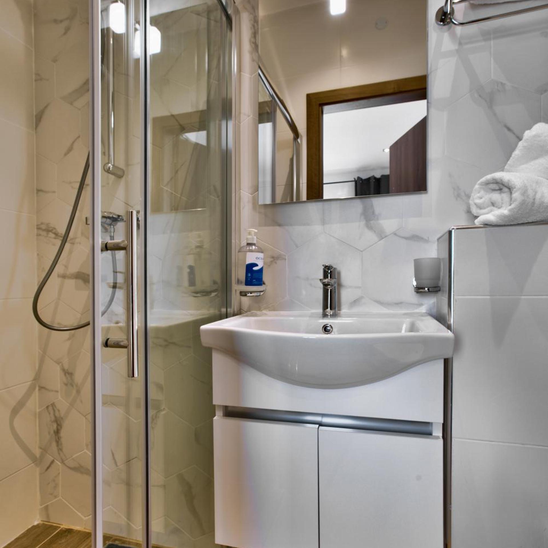Tritoni Valletta Boutique Hotel 48/50