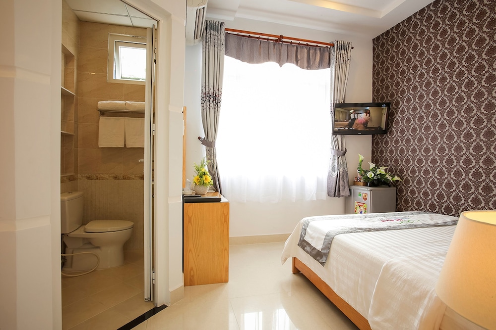 Yen Nam Hotel 27/50