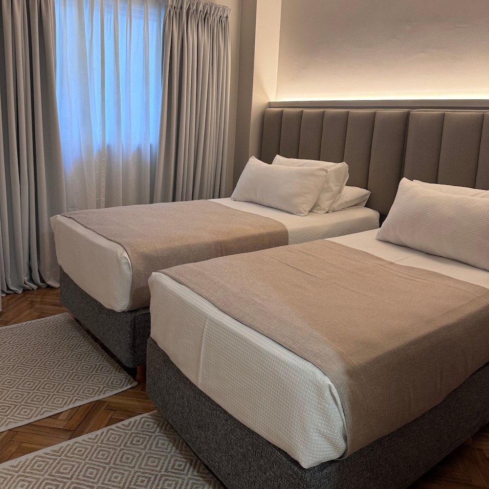 STANDARD, TWIN BEDS