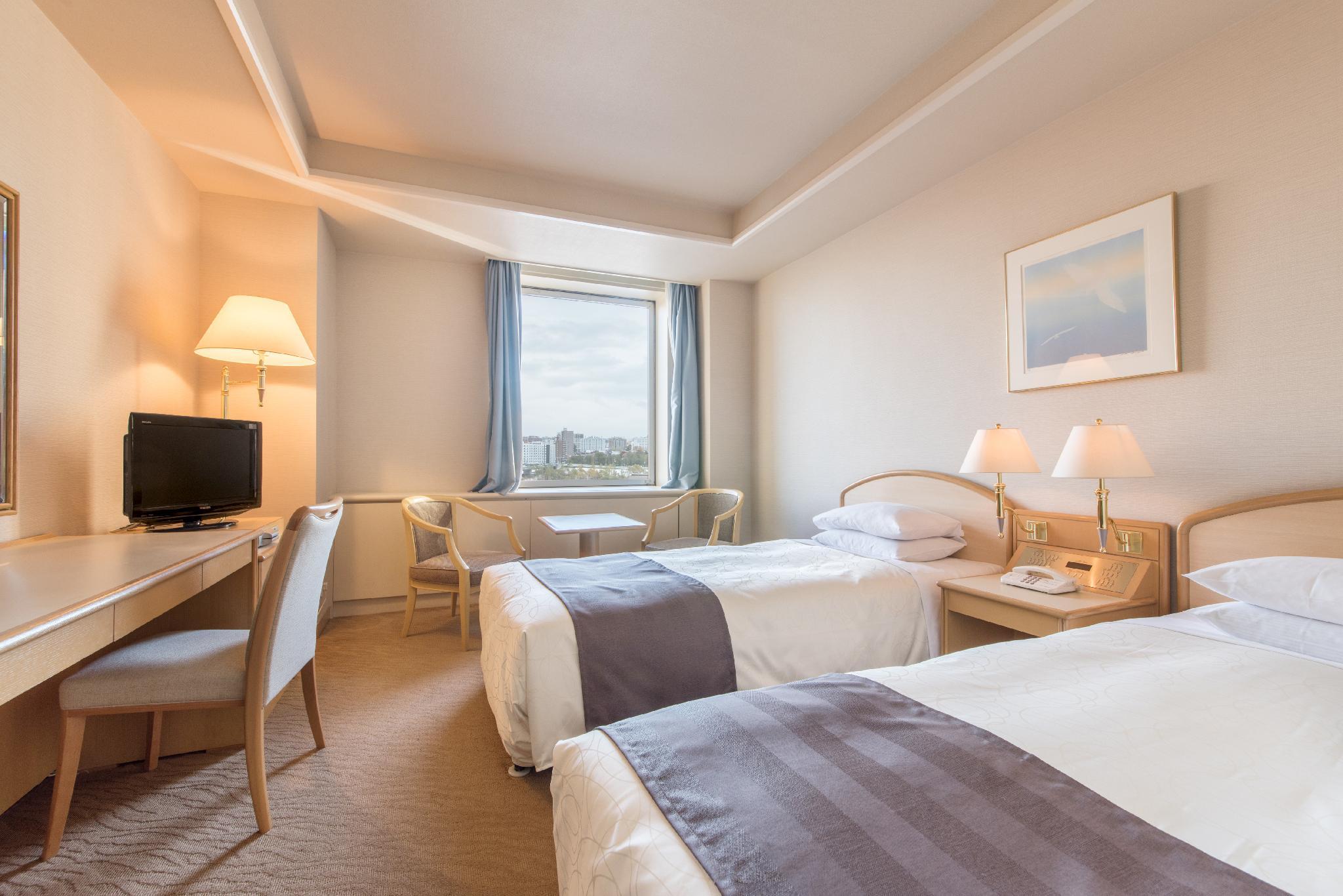 Room, Twin Beds, Park View