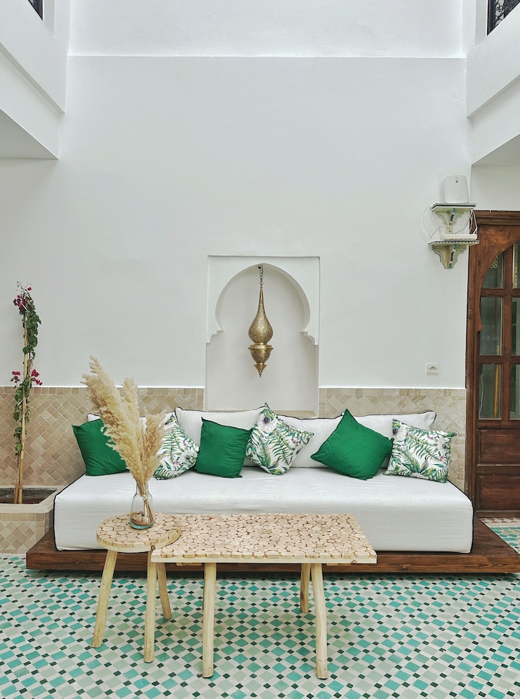 Riad 107 40/50