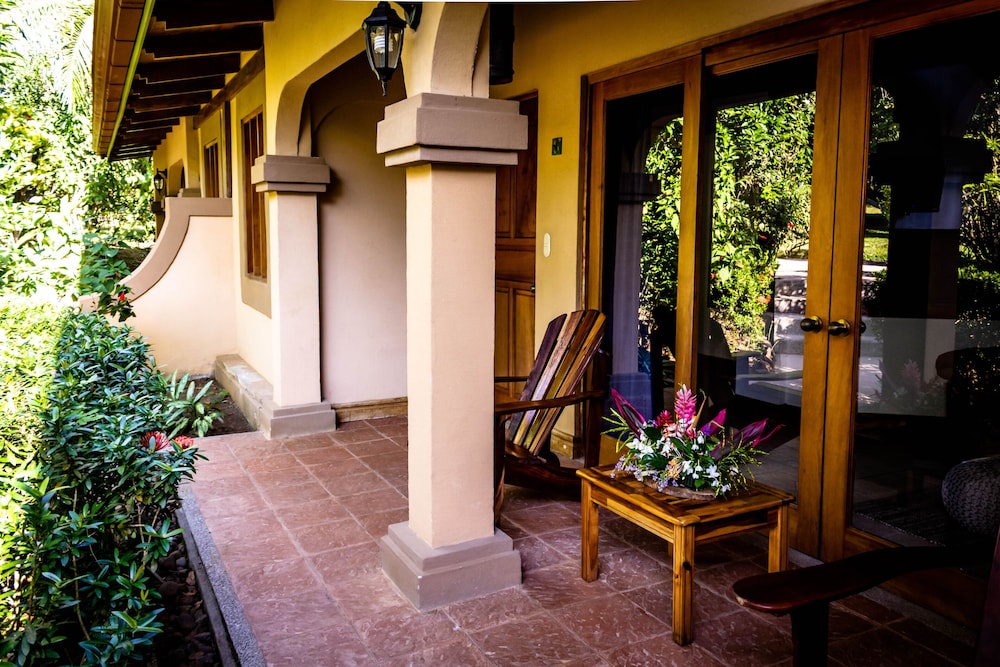 Jaco Hotel Docelunas 5/48