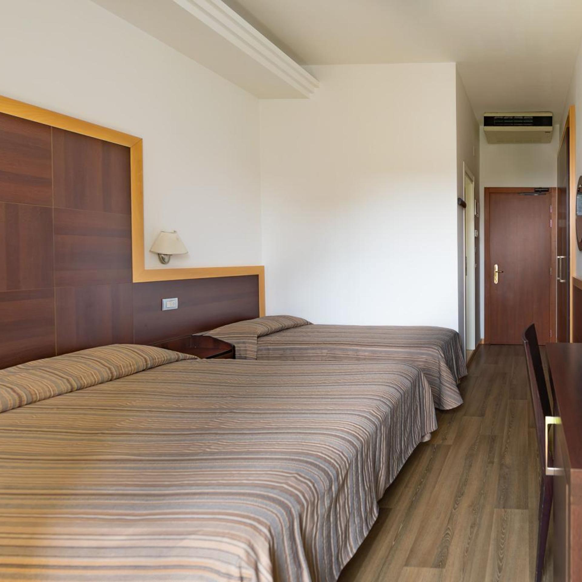 Hotel San Salvador 13/50