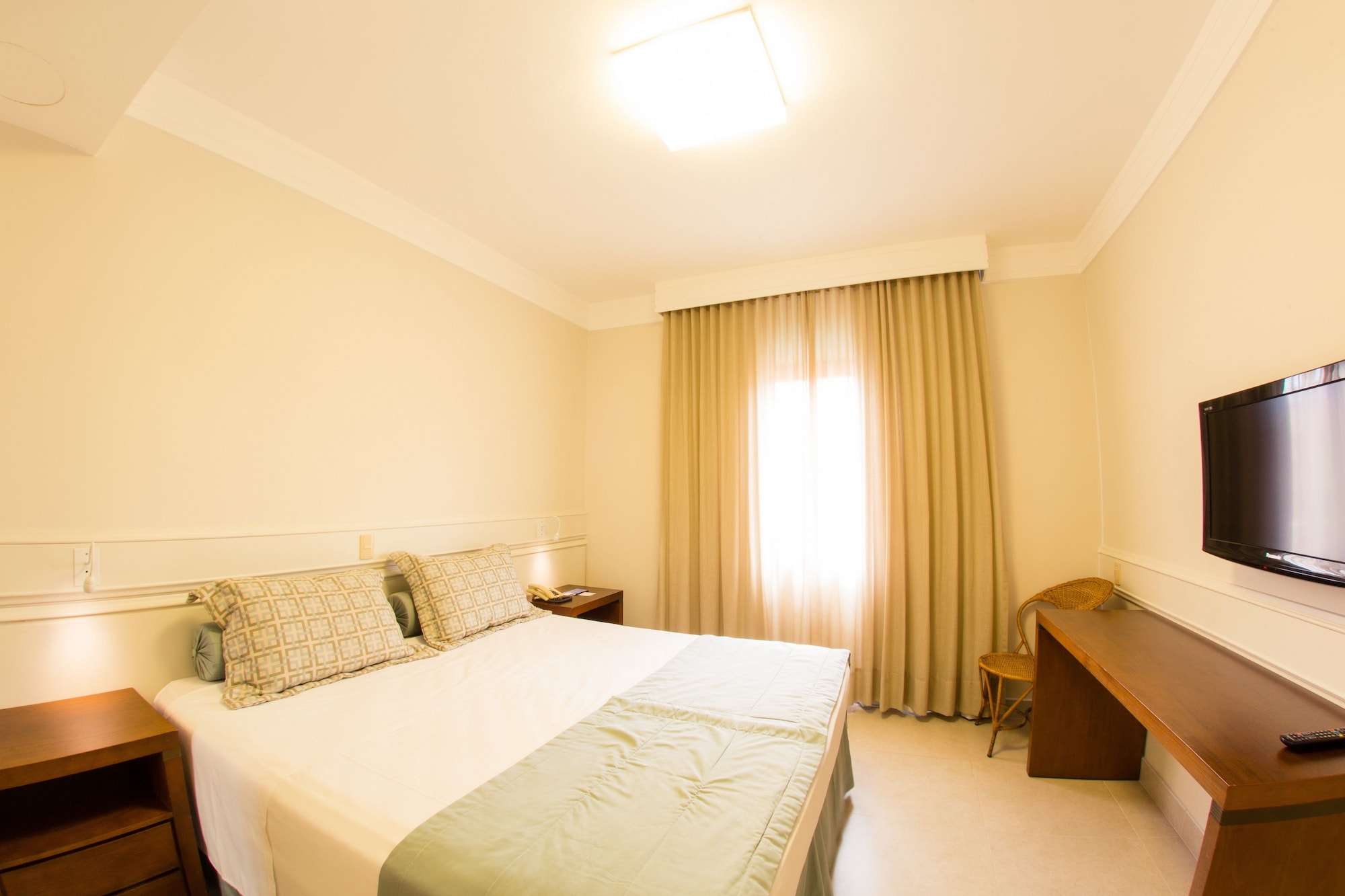Deluxe, Suite, Murphy Bed, Sofa