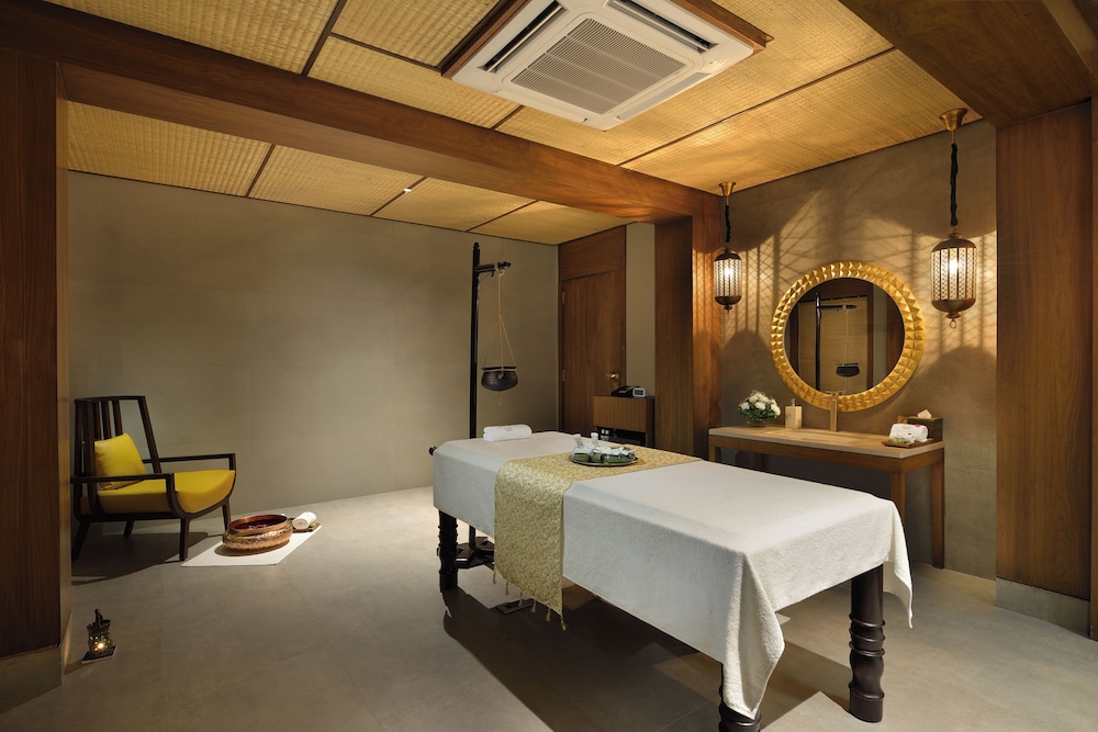 Taj Gandhinagar Resort and Spa 24/52