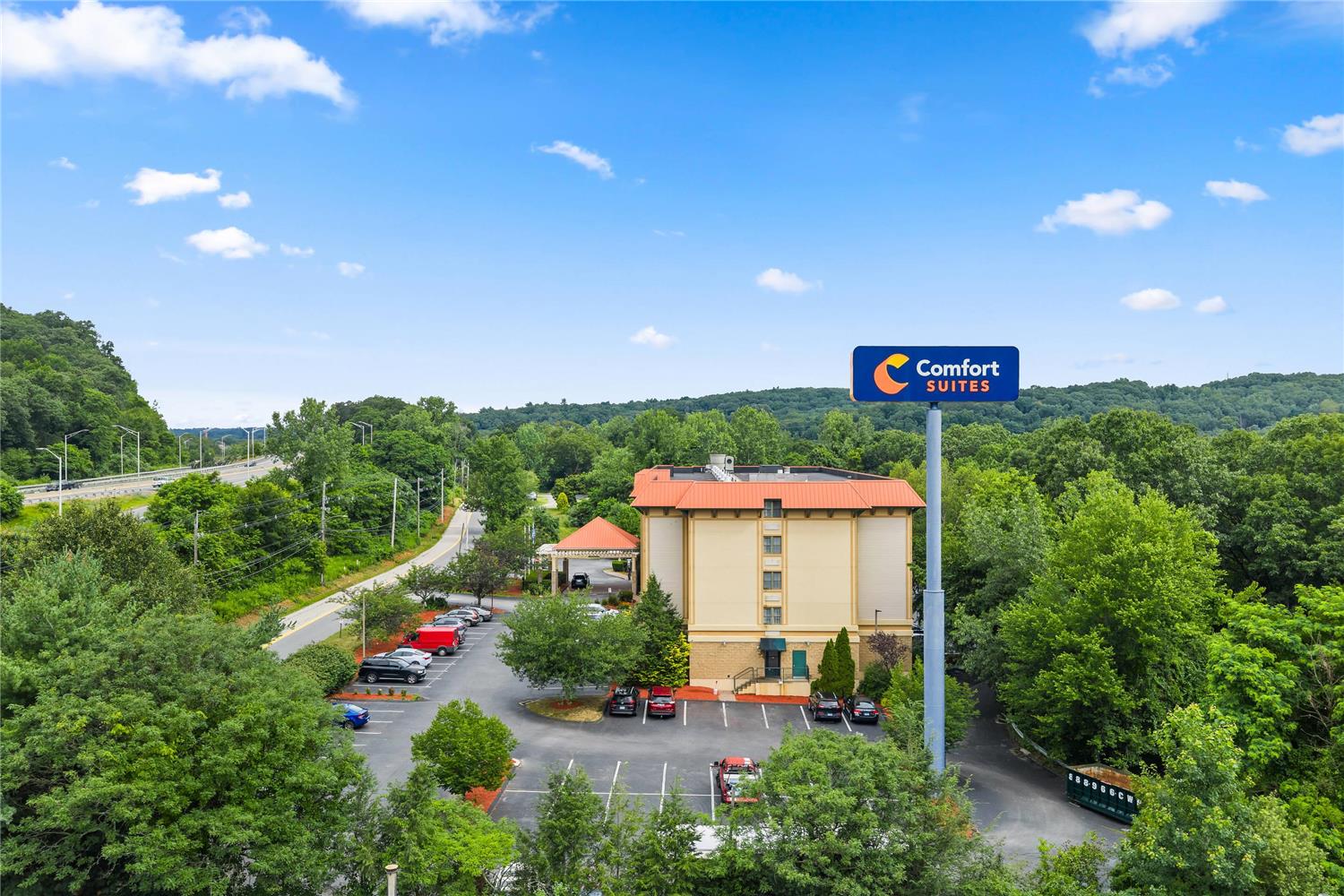 Comfort Suites Near Casinos 4/25