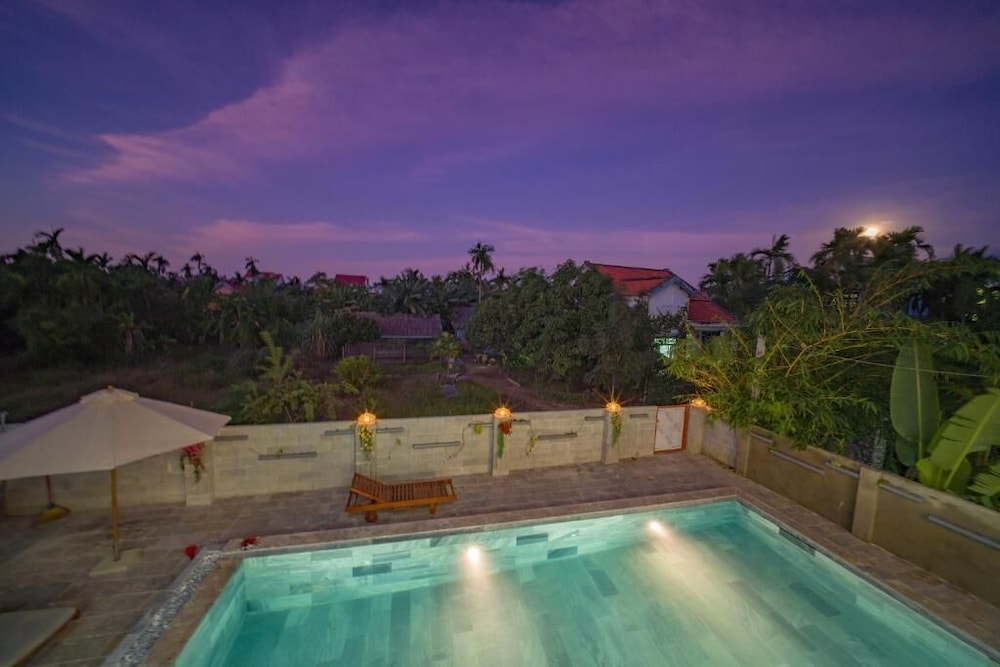 Herbal Tea Homestay 12/67