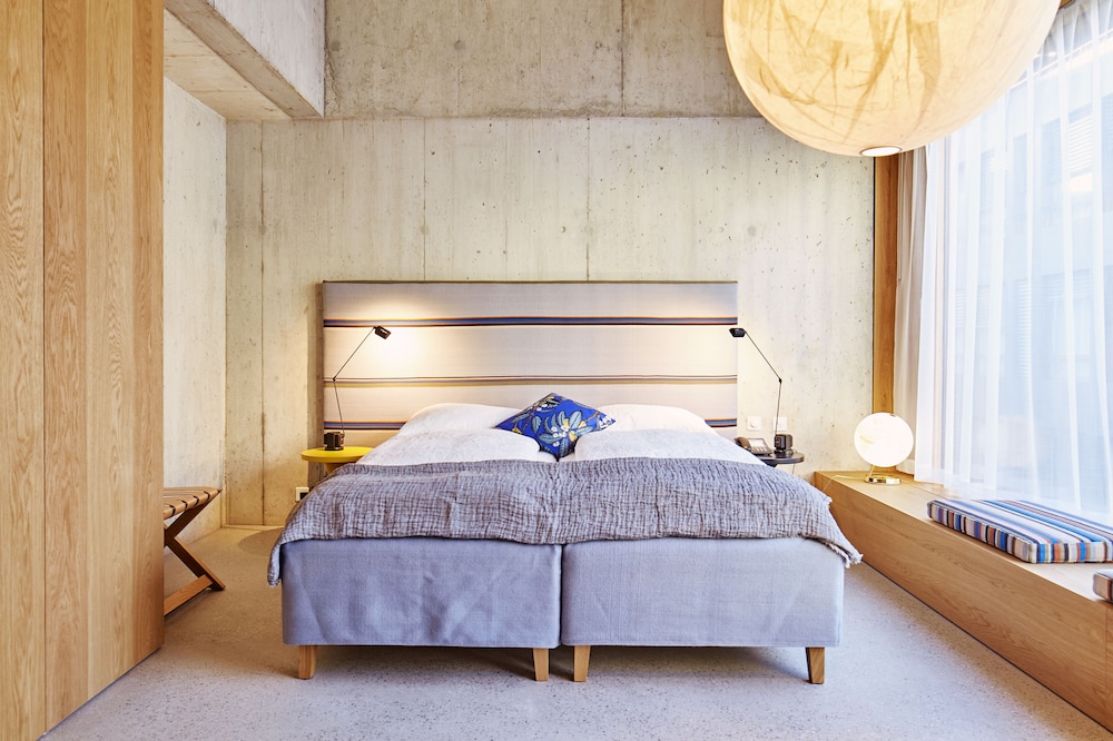 Nomad Design Lifestyle Hotel 23/73