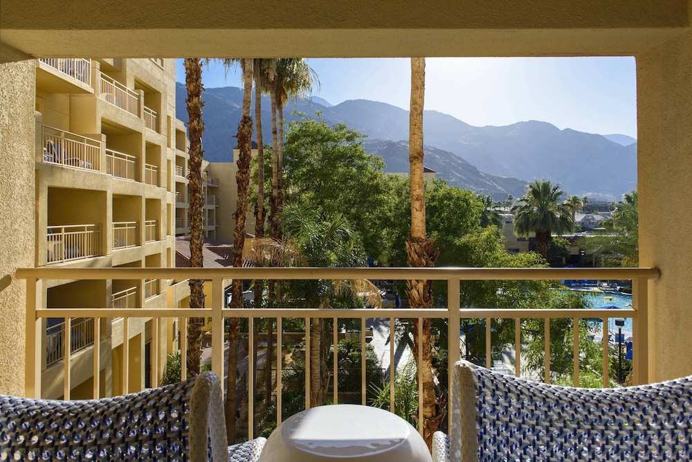 Renaissance Palm Springs 7/78