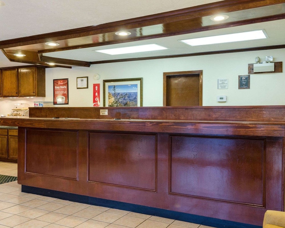 Econo Lodge Kosciusko MS 2/25