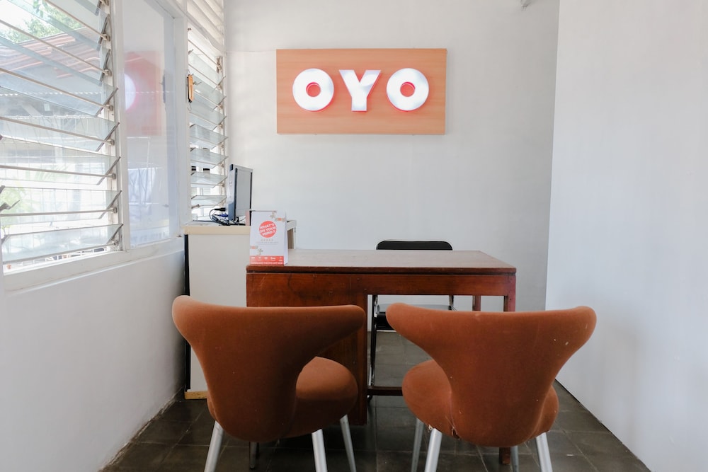Hotel Super OYO Capital O 1176 J3 Residence Syariah 44/51