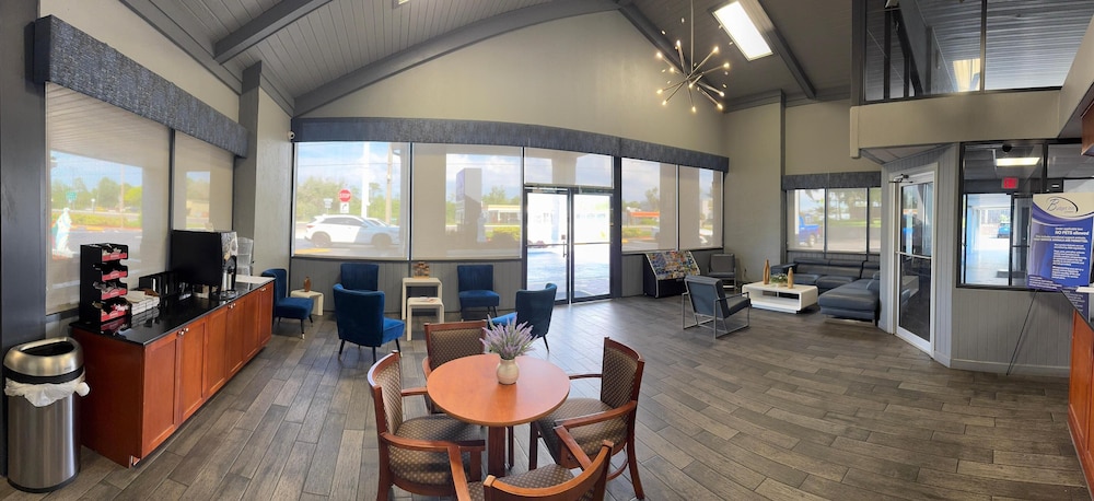 Budget Inn Sanford 23/40