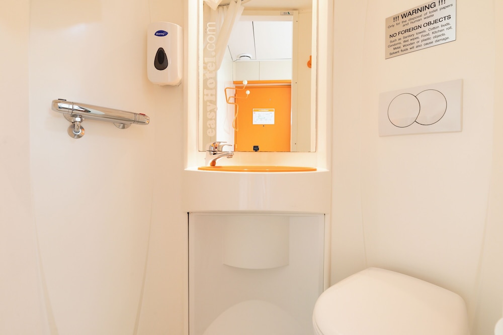 easyHotel Edinburgh 32/35