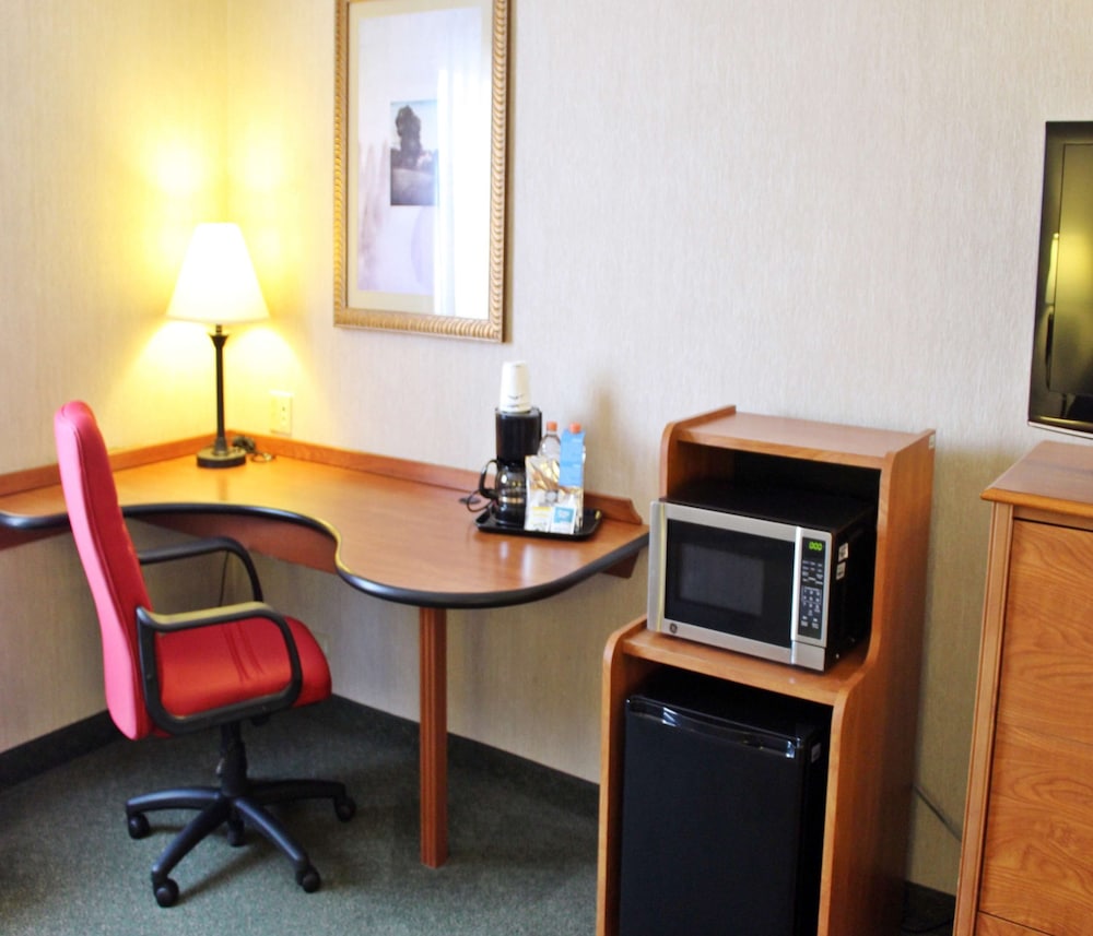 Hampton Inn By Hilton Saltillo 60/78