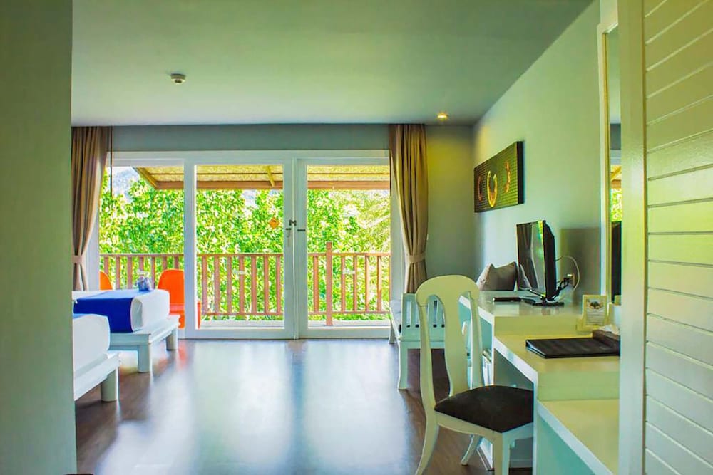 Occidental Bangtao Beach Resort 47/60