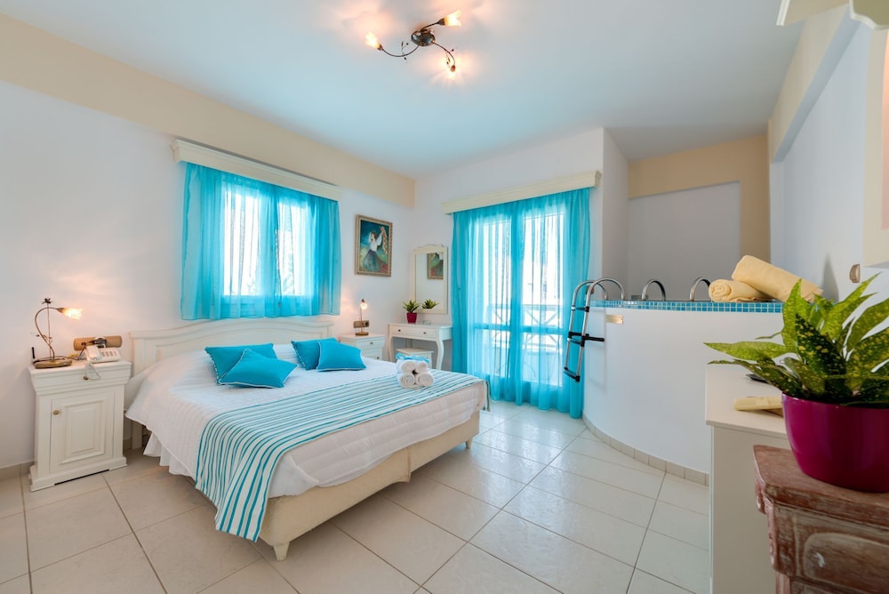 Ellinon Thea Boutique Hotel 10/72