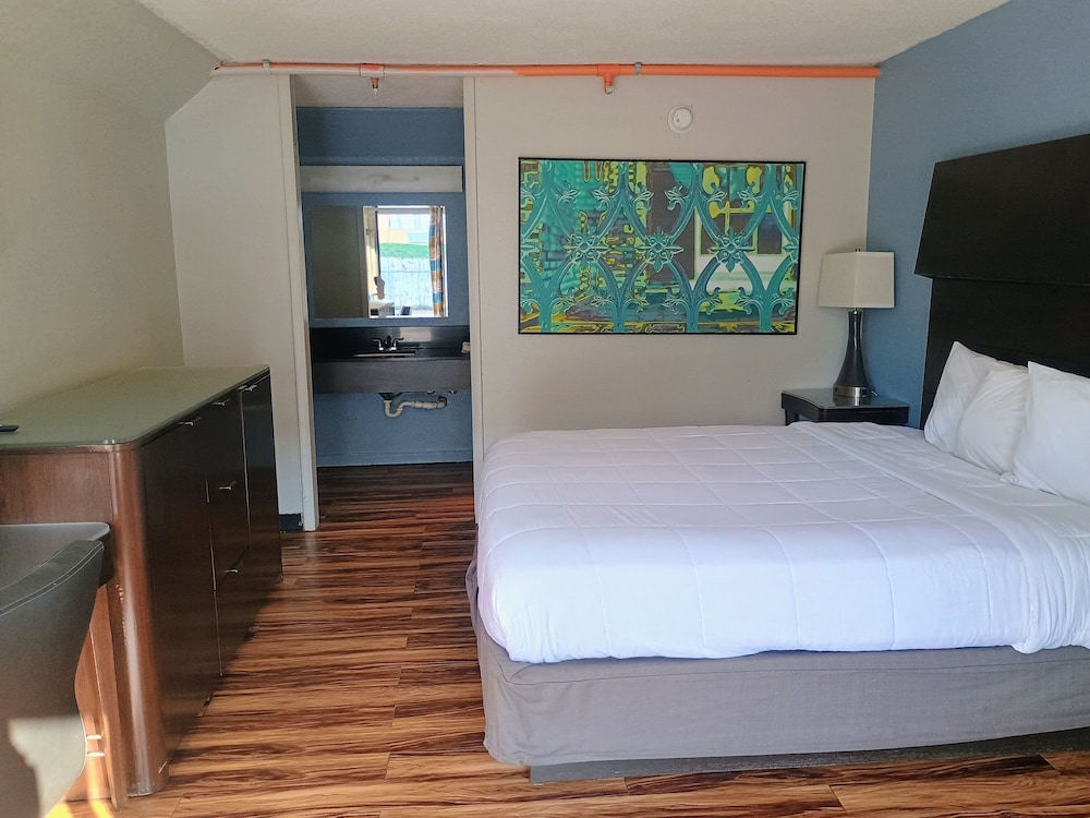 Hotel Cartersville, GA 20/50
