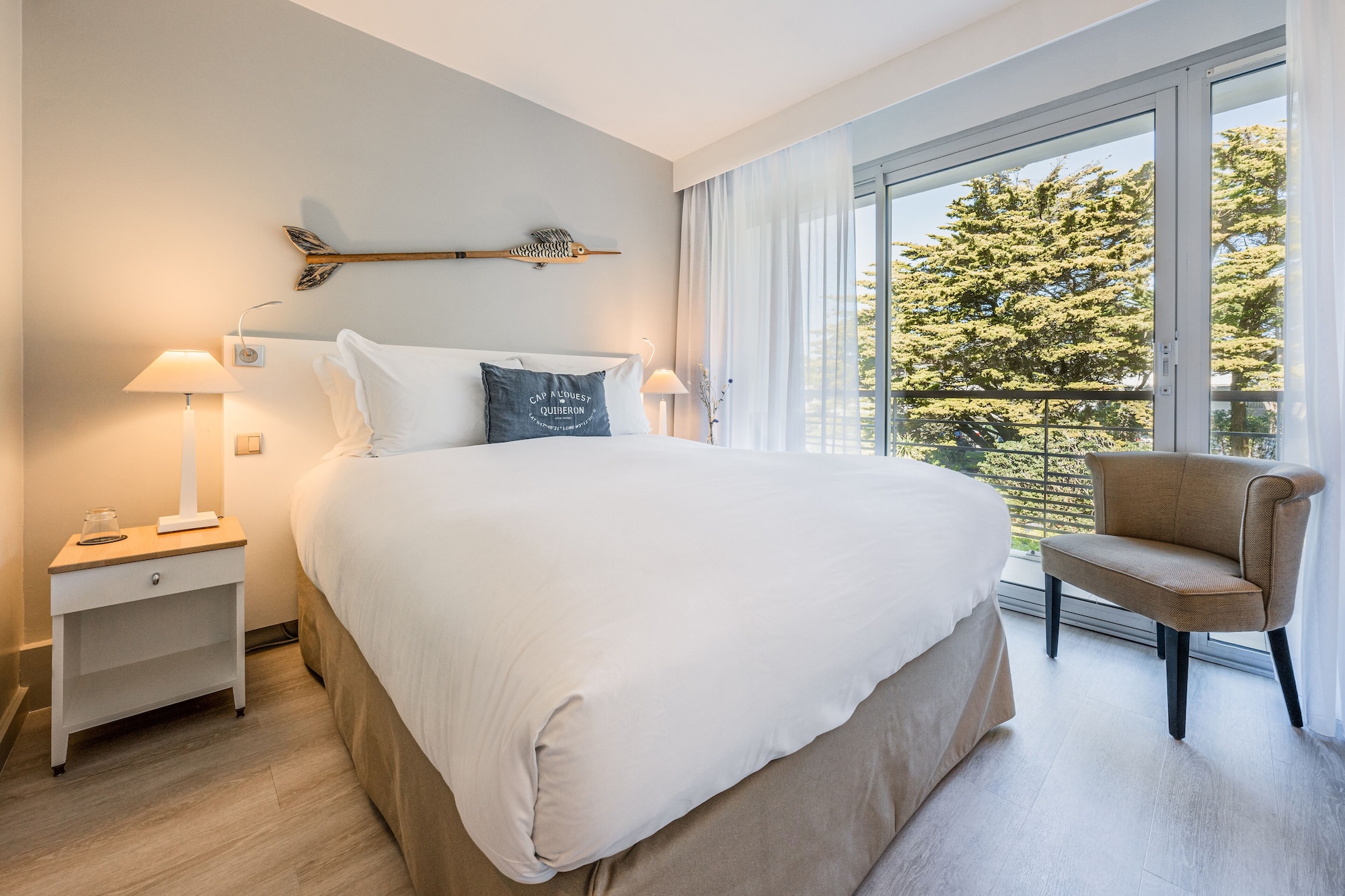 Classic, Double Bed, Inland Side