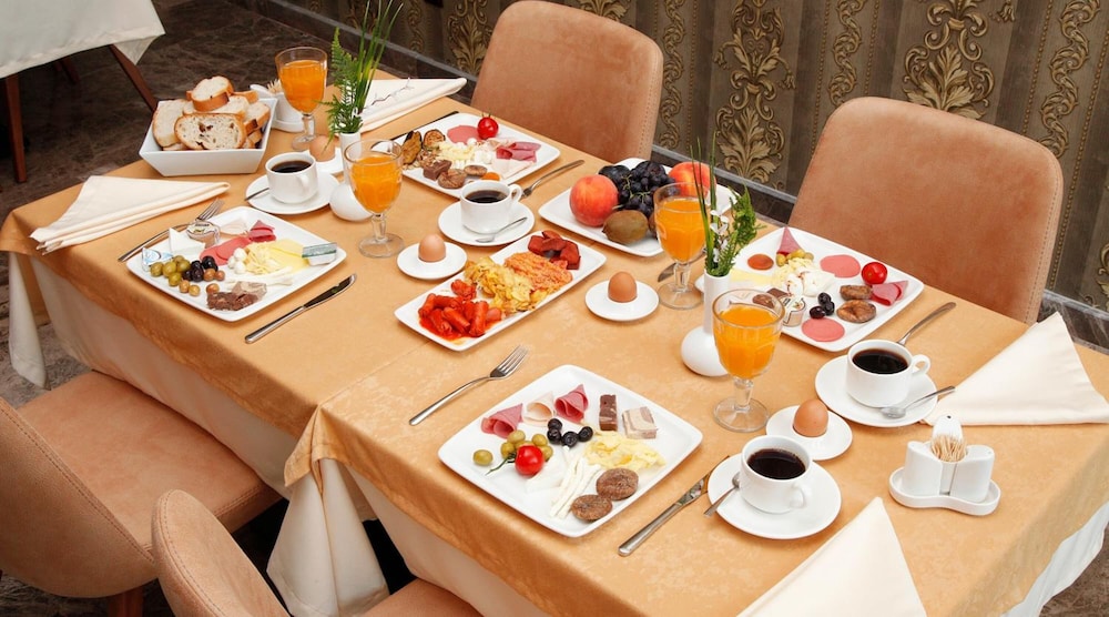 Grand Vuslat Hotel 27/37