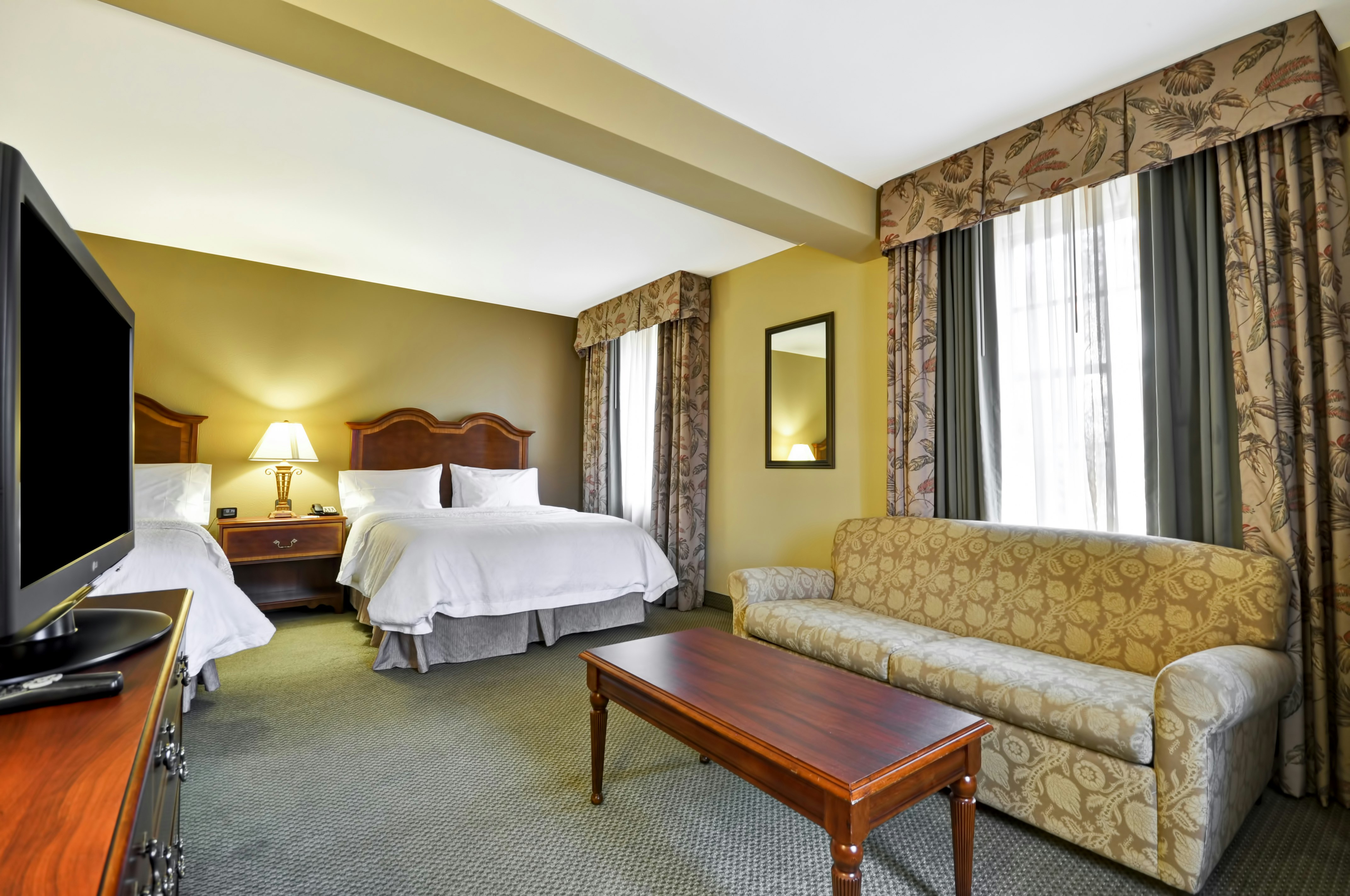 Hampton Inn Charleston Historic District 23/61