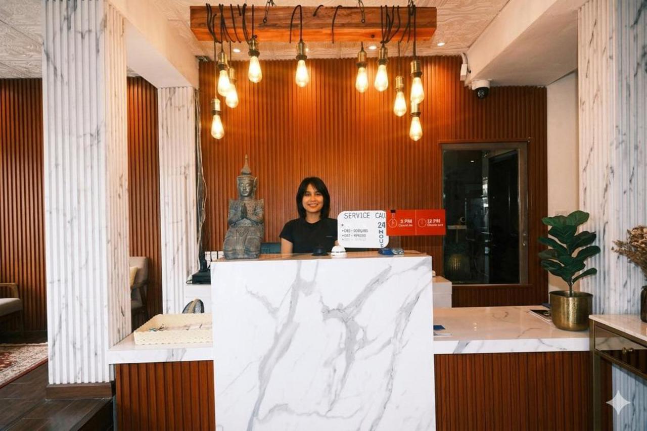 Collection O Luna Hotel Pattaya 11/30